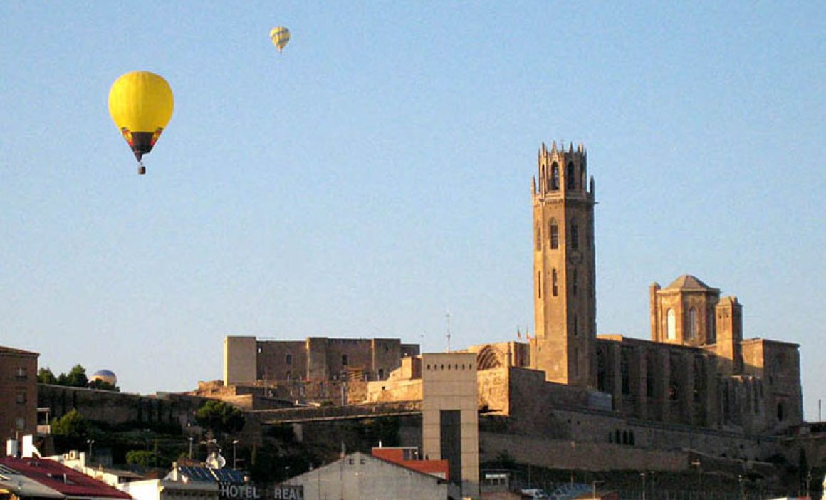 Sobrevolant la ciutat de Lleida